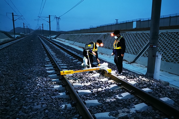 赤喀线有砟线路测量